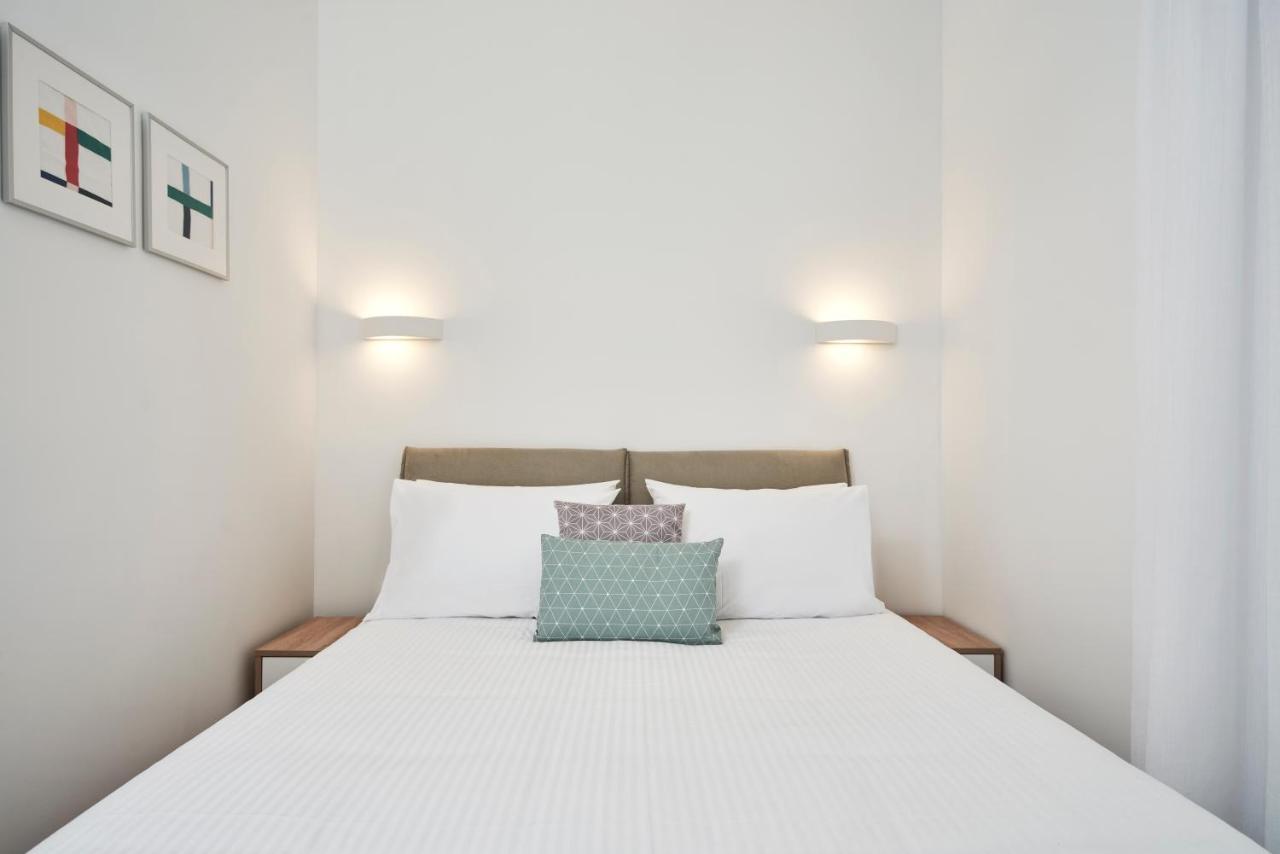 Hilton-Ilisia Park 2Bd Elite Living Apartman Athén Kültér fotó